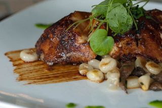 NY_Yerba_Buena_Chef_Julian_Medina_Mixologist_Artemio_Vasquez_VW_2009-48.jpg_693_475_0_80_1_50_50