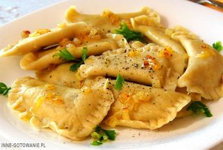 Pierogi-z-dynią-i-bialym-serem
